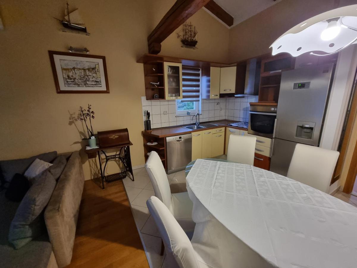 Apartments Villa Sunce Dugi Rat Zewnętrze zdjęcie