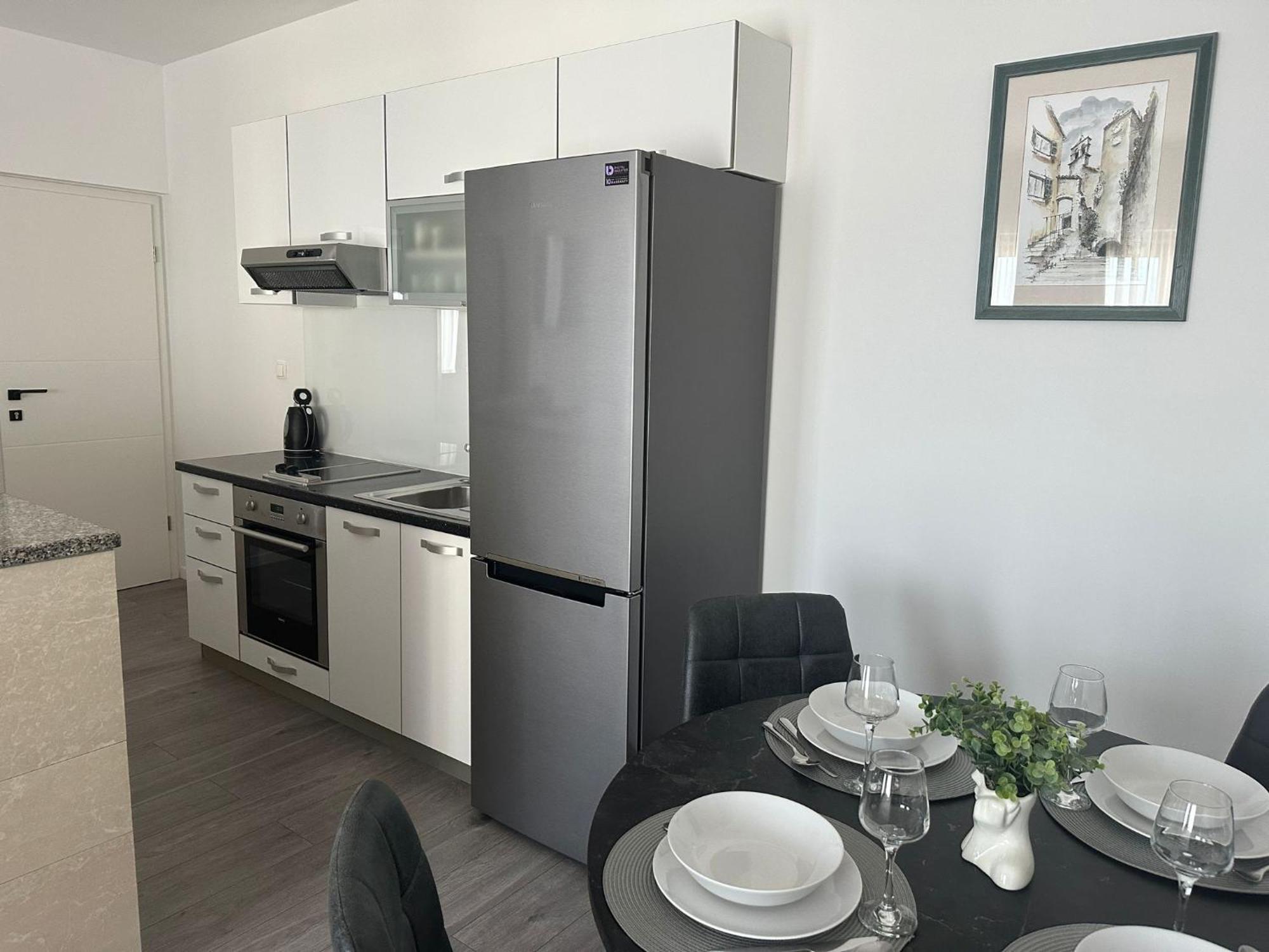 Apartments Villa Sunce Dugi Rat Zewnętrze zdjęcie