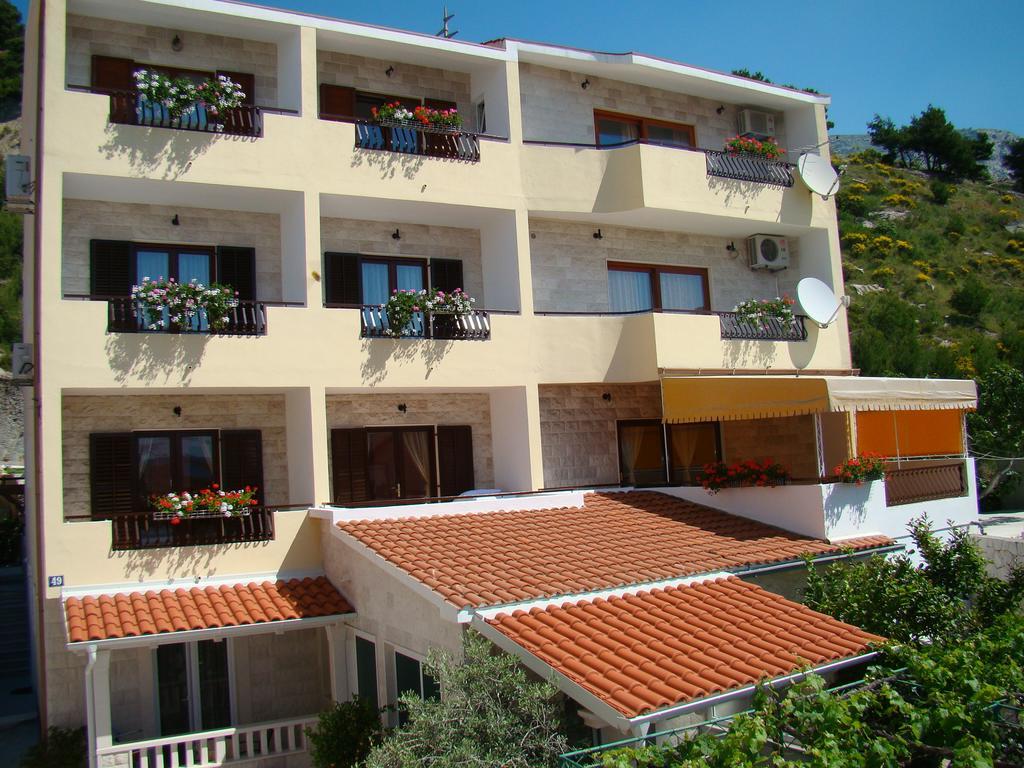 Apartments Villa Sunce Dugi Rat Zewnętrze zdjęcie