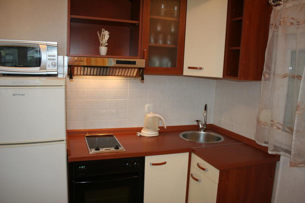 Apartments Villa Sunce Dugi Rat Zewnętrze zdjęcie