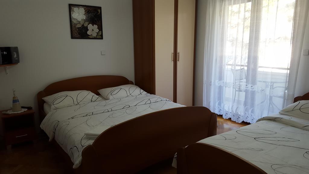 Apartments Villa Sunce Dugi Rat Zewnętrze zdjęcie