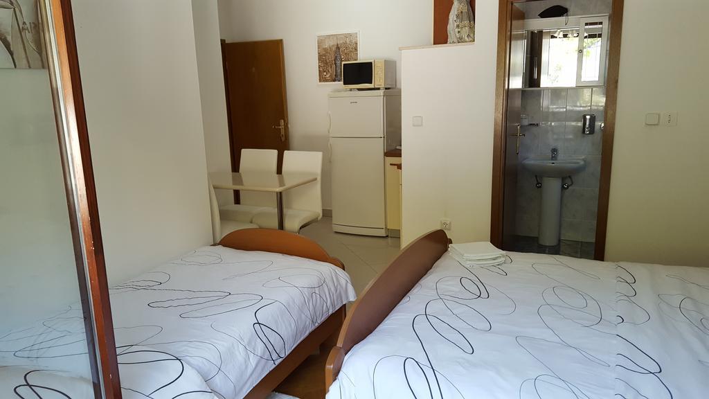 Apartments Villa Sunce Dugi Rat Zewnętrze zdjęcie