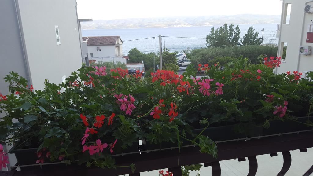 Apartments Villa Sunce Dugi Rat Zewnętrze zdjęcie
